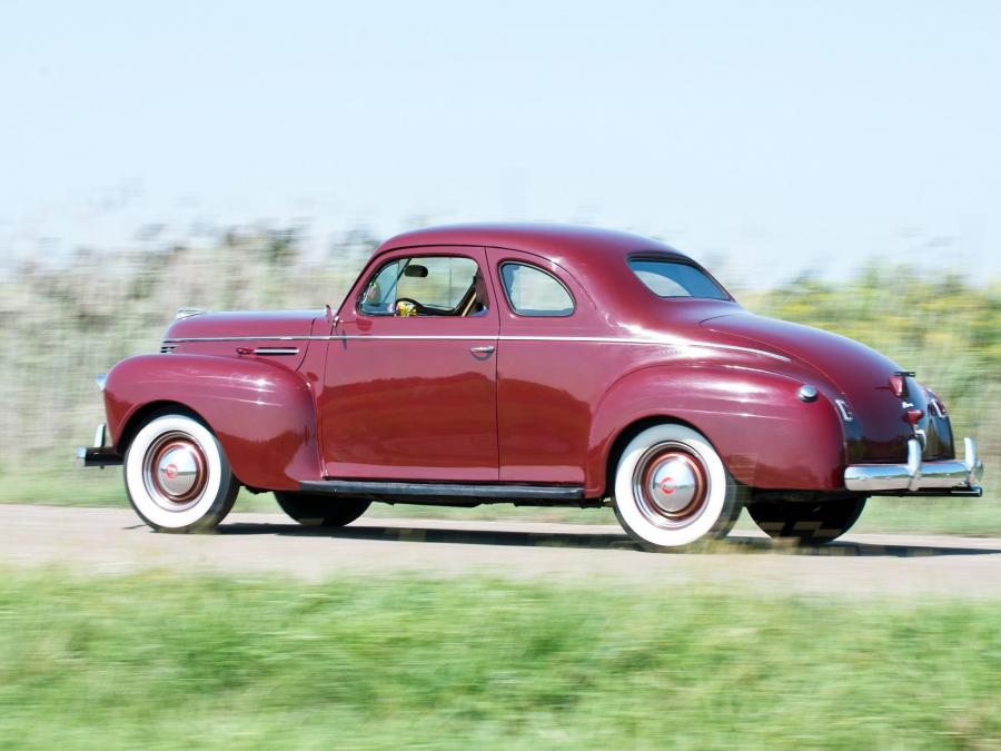  Plymouth DeLuxe Coupe 1940 года  (фото 2 из 9)